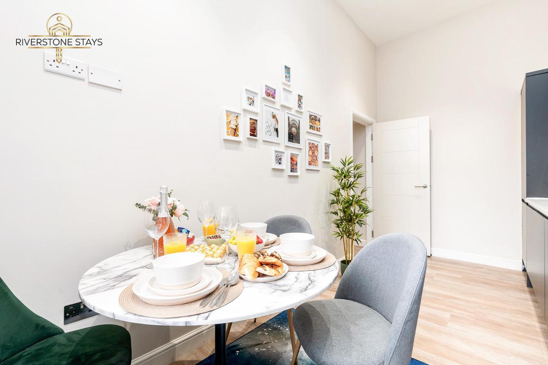 Beautiful Apartment & Central Location & King Size Bed ليدز المظهر الخارجي الصورة